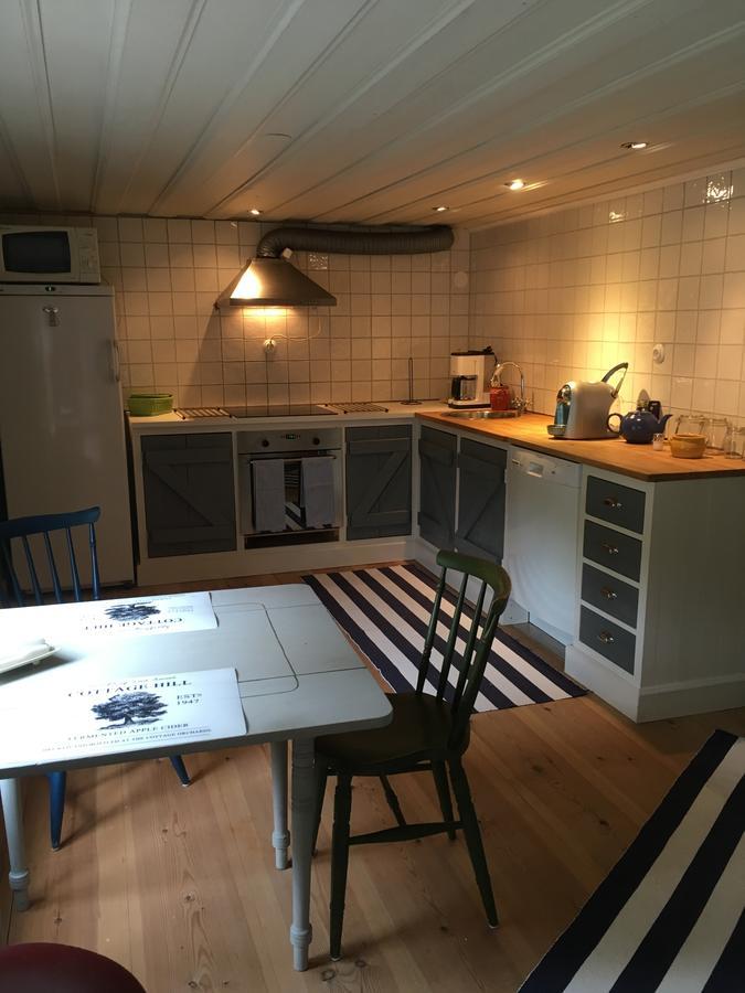 One Room Bed & Breakfast Skanninge Екстер'єр фото